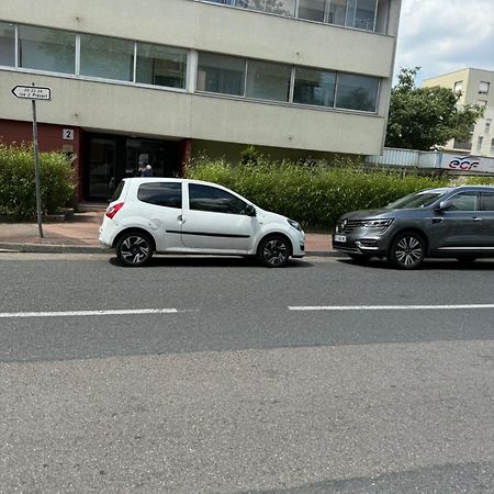 Appartement 3 Pieces Pour 1 A 5 Voyageurs Rillieux-la-Pape ภายนอก รูปภาพ